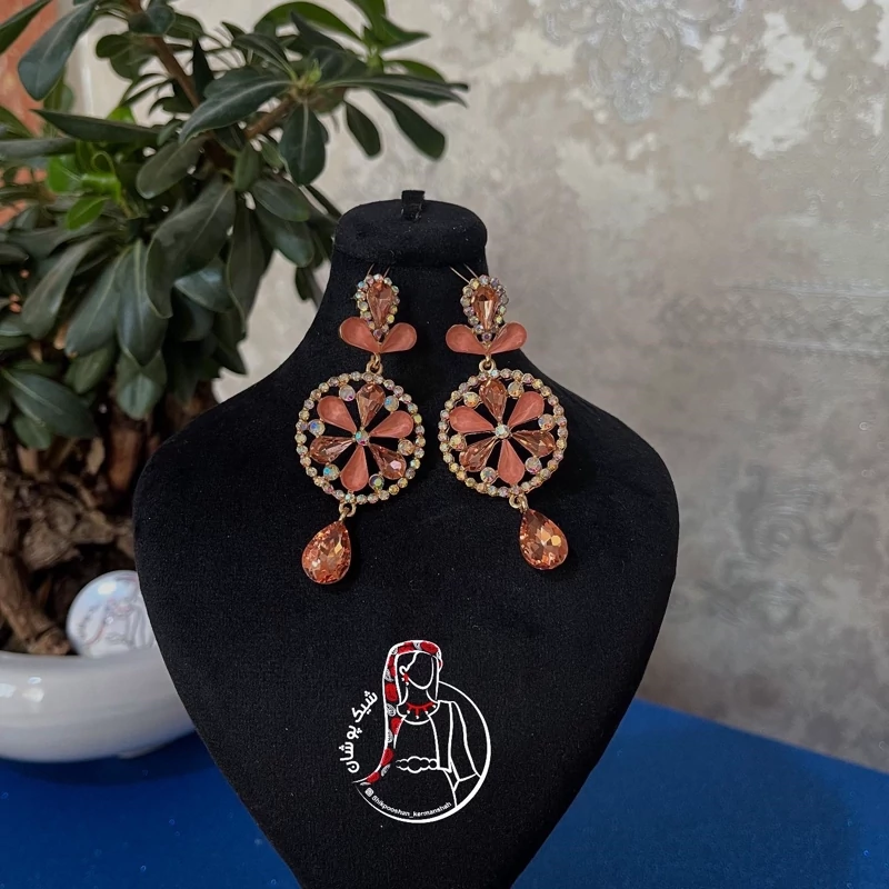 گوشواره کریستالی