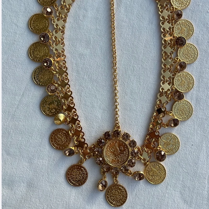 فرق بند زنانه